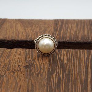 Size 7.5 925 Sterling Silver Cute Large Faux Pearl Ring